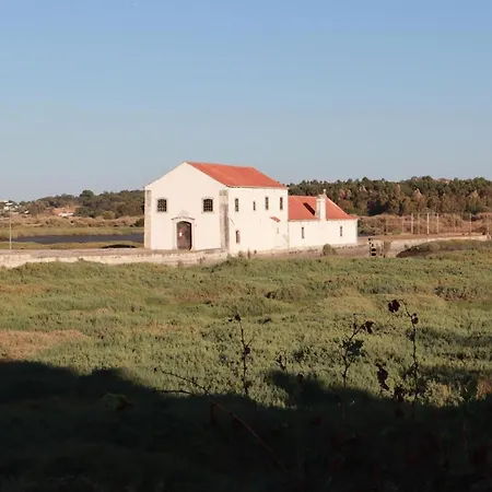 Guest house Flamingo's Bay Corroios