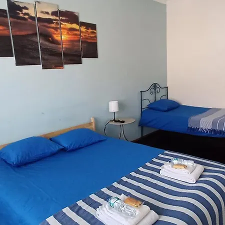 Flamingo's Bay Pensión *