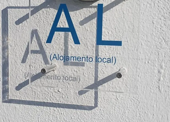 Flamingo's Bay Πανσιόν Corroios